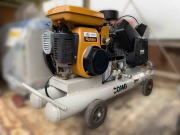 コンプレッサー他各種機械販売修理のクリーンモーター岩手